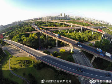 科大讯飞：暂无量子芯片相关产品